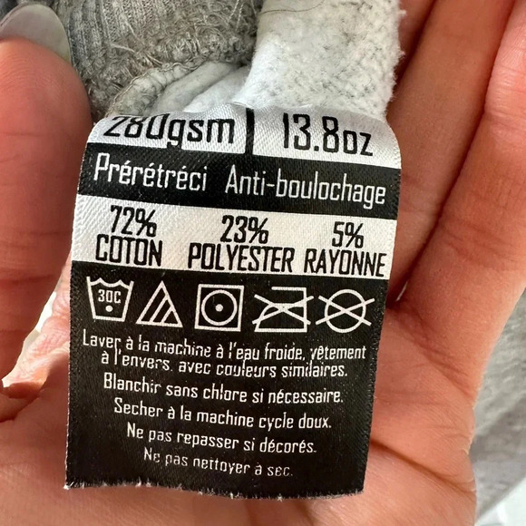 YYZ Sweater Sz. S from Teedot Apparel - Picture 4 of 4